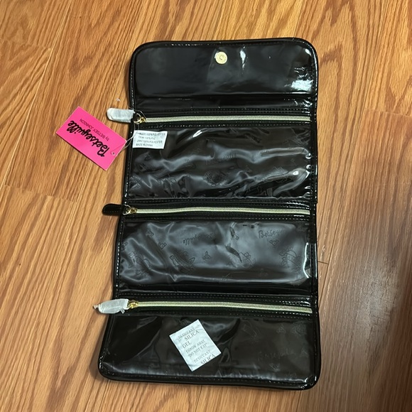 Jewelry roll - Picture 2 of 3